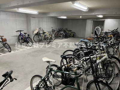 【その他共用部分】 | フォレシティ富ヶ谷 | 駐輪場は広くゆったりとしています
