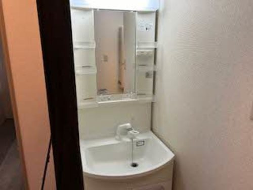 泉大津市曽根町１丁目のハイツの洗面所|洗面所です