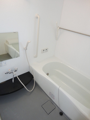 【浴室】 | アヴニール | きれいなお風呂です