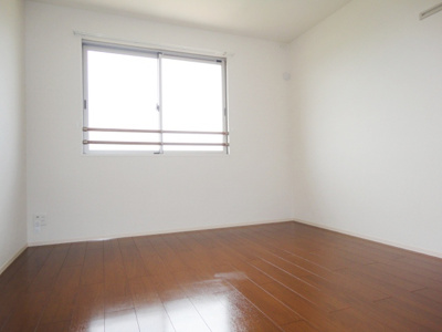 【内装】 | アヴニール | きれいな内装です