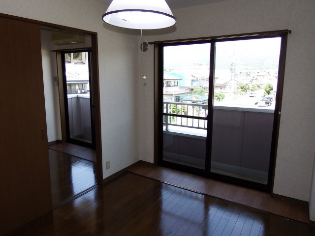 ラビットハウス白山Ⅰの洋室
