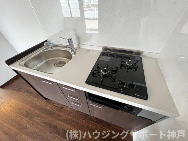 アーバン宮の前のキッチン