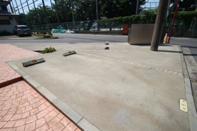 【駐車場】 | フローラ