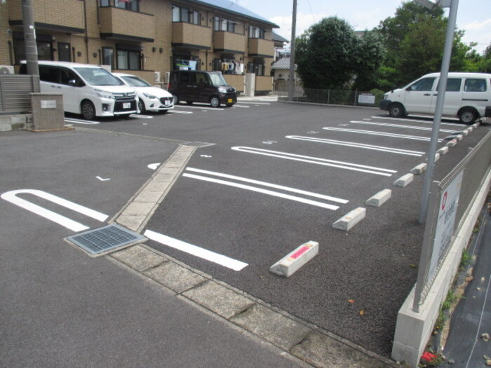 Ｄ－ｒｏｏｍ西別所　　刈谷市近郊の賃貸ならクラスホーム刈谷店の駐車場