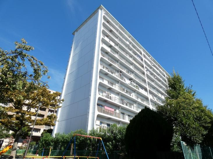 セントラルグリーンハイツ 　6階　リ　ノベーション済の外観