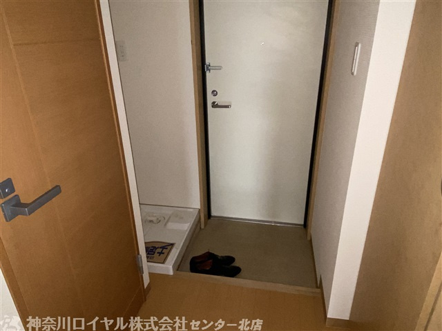 【玄関】