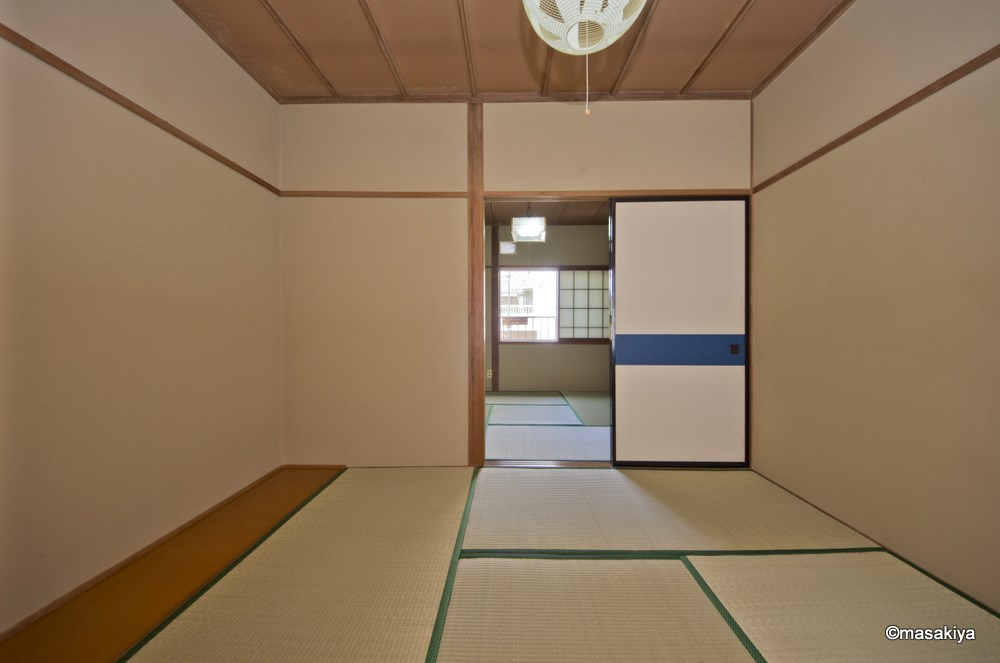 宮原アパートの寝室|ベッドルーム