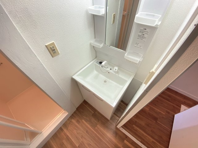 ヴィラナリー千代田2号棟の洗面所|同物件別部屋イメージ