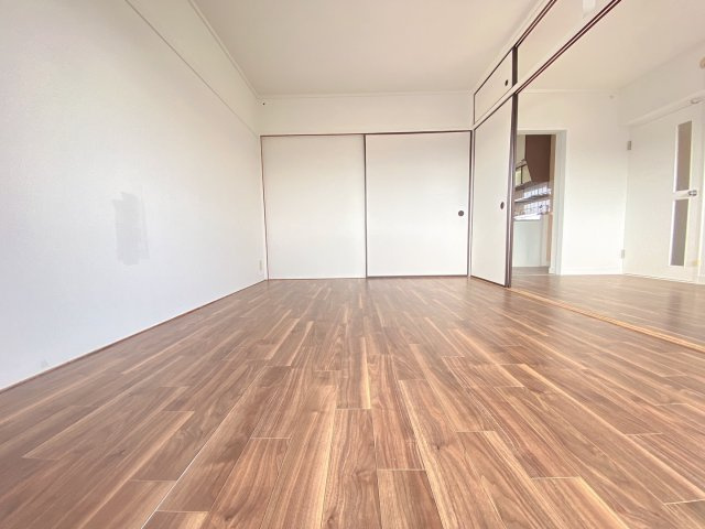 ヴィラナリー千代田2号棟の寝室|同物件別部屋イメージ