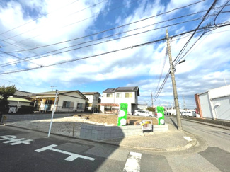 【外観】 | 角地のため日当たり良好です♪