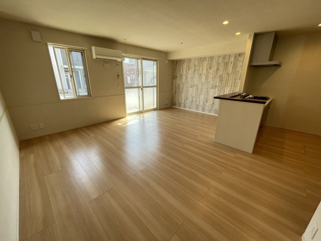 BLESS　HOUSE柏西町B棟の居間・リビング