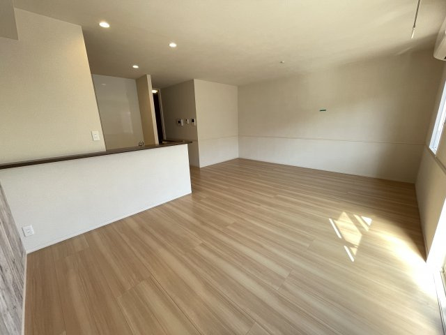 BLESS　HOUSE柏西町B棟の居間・リビング