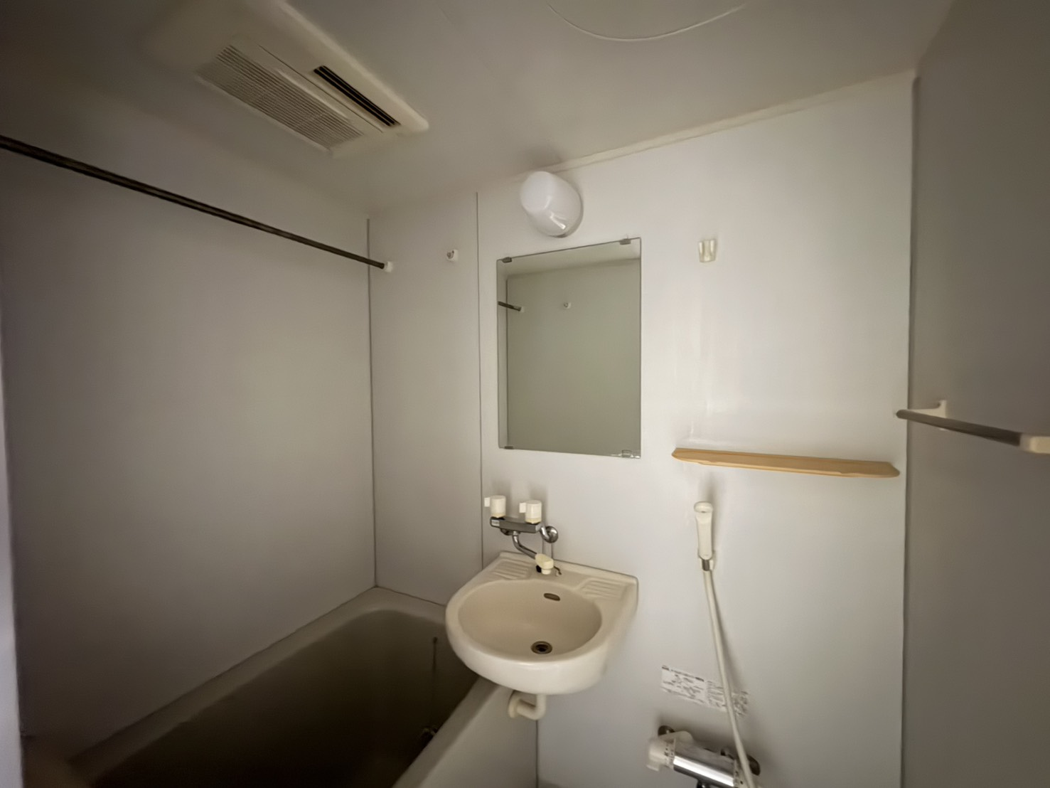 グレイスさつきの洗面所