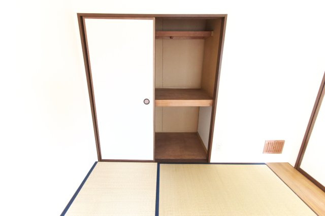 サンコーポ沖本の収納