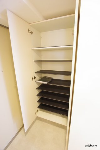 エルシア新大阪の収納