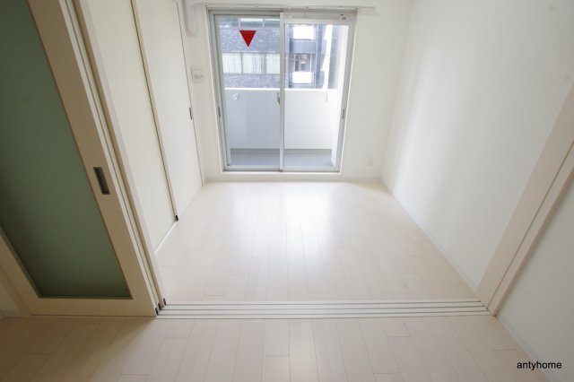 エルシア新大阪の寝室