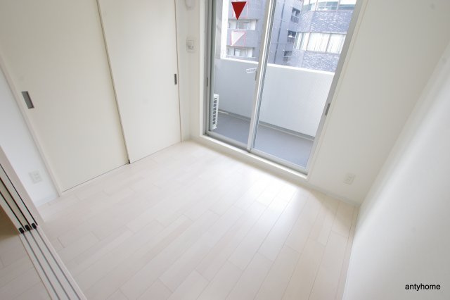 エルシア新大阪の寝室