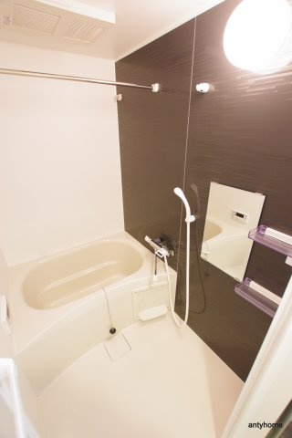 エルシア新大阪の浴室