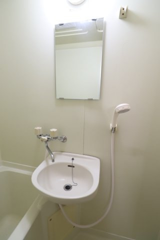 Y's向ヶ丘の洗面所