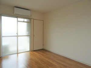 ウエストハウスの居間・リビング