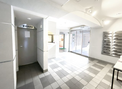 【エントランス】 | コスモ桃山南口