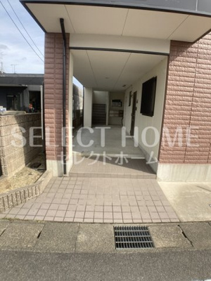 【エントランス】 | Ｃｏｚｙ山王 | エントランスです