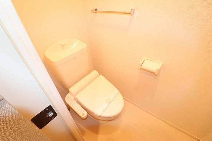 ヴィアノ　Ⅲ棟のトイレ