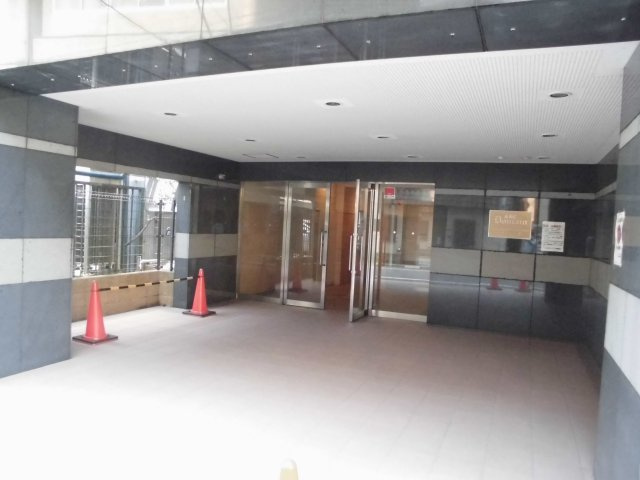 ドメイン入谷ステーションプラザのエントランス