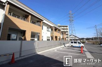 【駐車場】