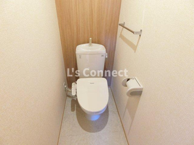 【トイレ】 | ディアコートＣ | 温水洗浄便座付きのトイレ。