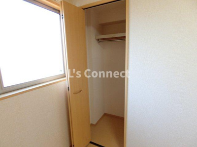 【設備】 | ディアコートＣ | 各洋室にクローゼット付き。