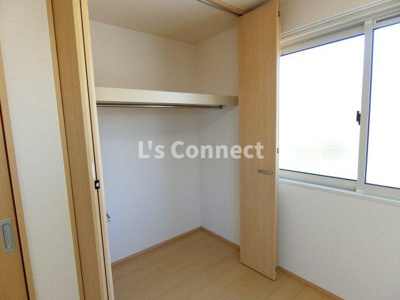 【収納】 | ディアコートＥ | クローゼットでお荷物もすっきり収納。