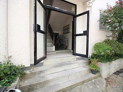 【エントランス】 | 明田マンション