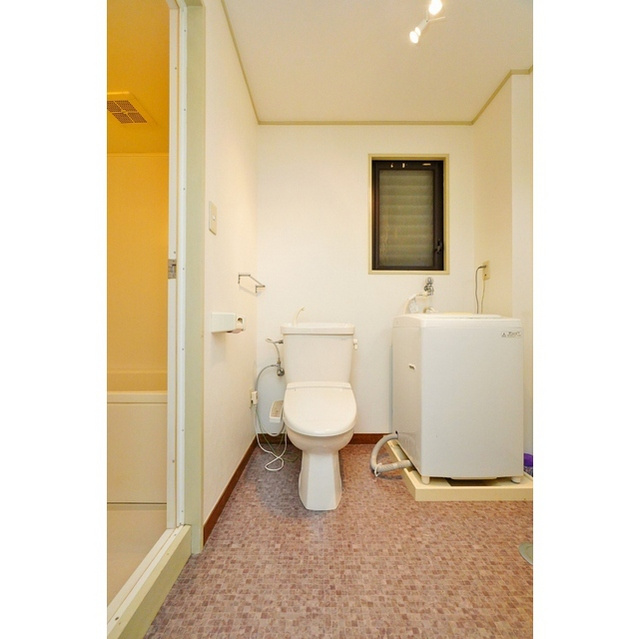 青木ビル(今川町)のトイレ|温水洗浄暖房便座