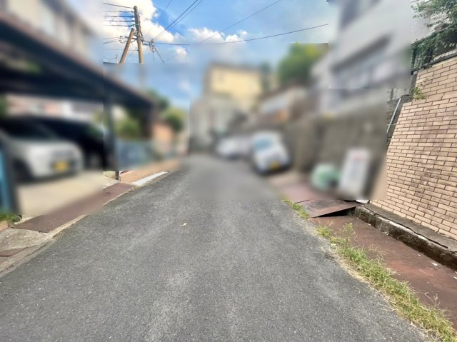 中古戸建　余部町天神又の前面道路含む現地写真