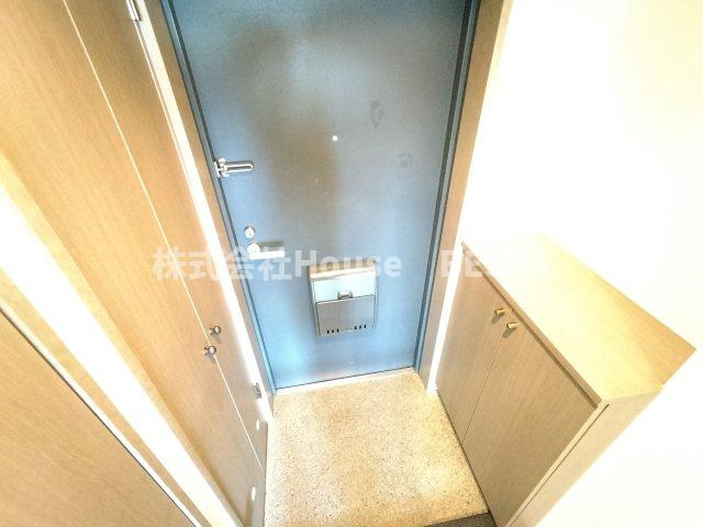 ランドマークシティ神戸西元町の玄関