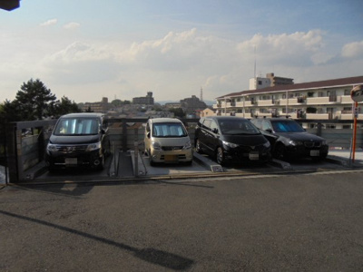 【駐車場】 | サンヴェール千里山ANNEX | 駐車場★