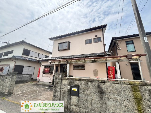 川島町上伊草　中古一戸建ての外観