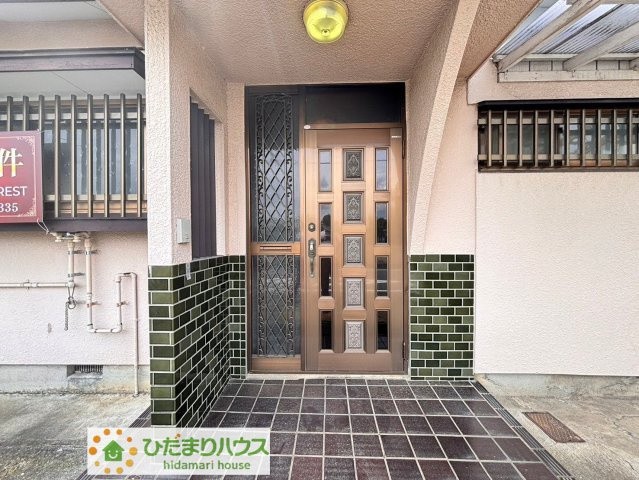 川島町上伊草　中古一戸建てのエントランス