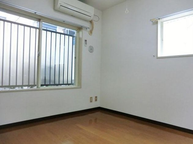 ベルトピア浦和の洋室