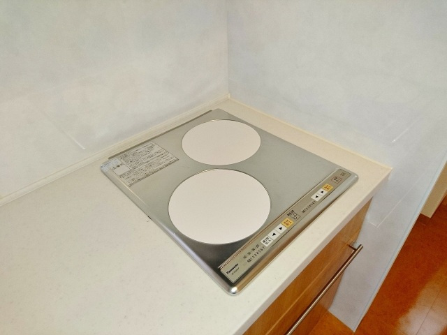 Der Strada.Y2『ふじみ』のキッチン|コンパクトなキッチンで掃除もラクラク