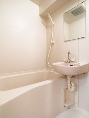 【浴室】 | ジュエルス松山 | 別号室の写真になります。現況優先。