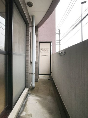 【バルコニー】 | ジュエルス松山 | 別号室の写真になります。現況優先。
