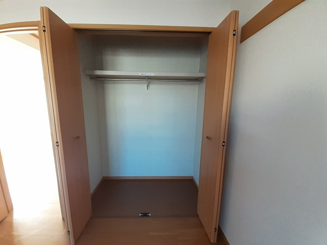 ヴィラ・サンライズＤの収納|収納