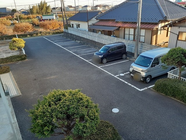 コーシンヒルズさわＢの駐車場|駐車場