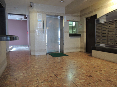 【エントランス】 | ロマネスク西公園第3