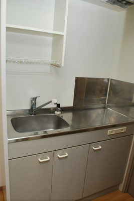 【キッチン】 | コンフォルト博多Ⅱ | 別号室の写真になります。現況優先。