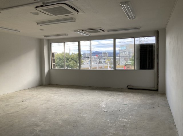 亀山総合ビルの内装