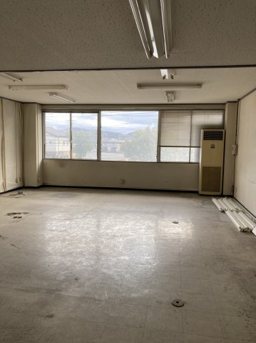 亀山総合ビルの内装