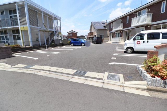 パインエーカーⅡの駐車場|駐車場